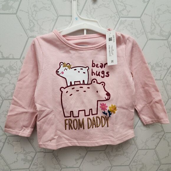 New Baby girl Valentine's Day Long Sleeve Top "Bear Huggs from Daddy" - Picture 1 of 2